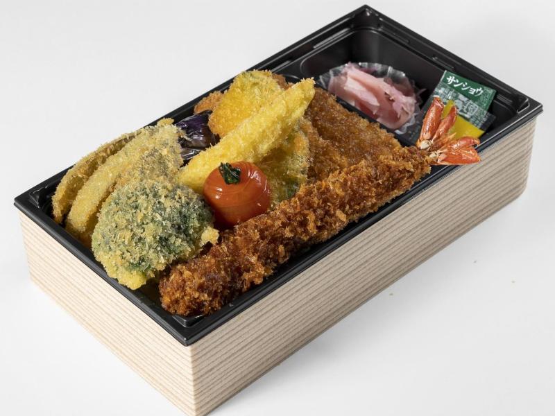 特製ヒレカツ合いもり弁当