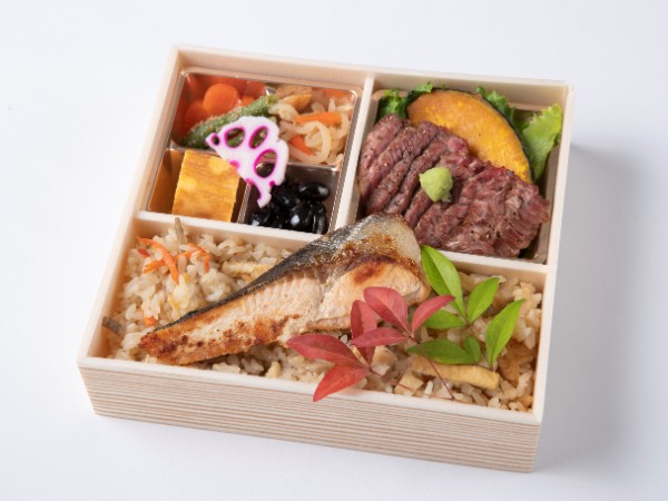 特選黒牛ステーキと銀鮭の幽庵焼きの炊き込み御膳