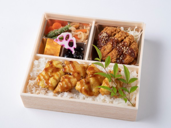 自家製ダレの味噌カツと鶏天重御膳