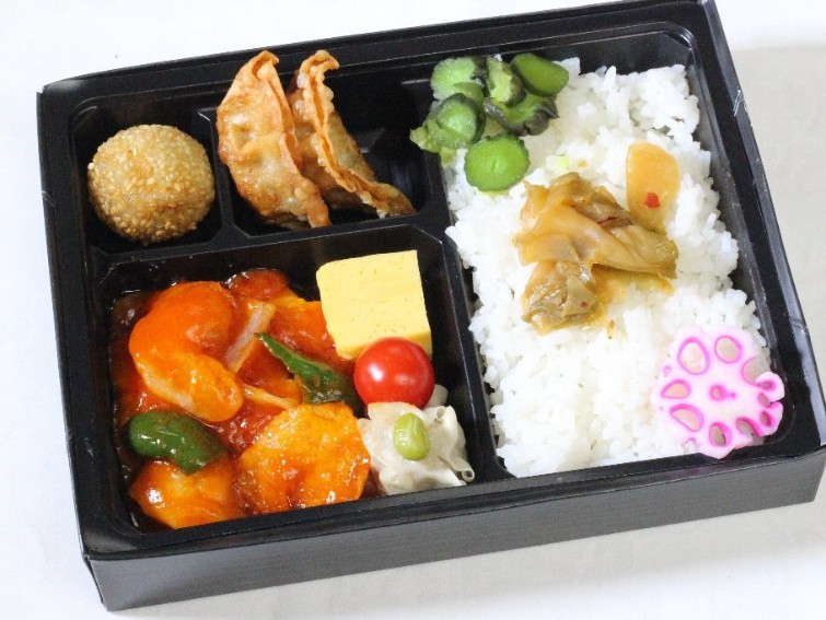 エビチリ定食弁当