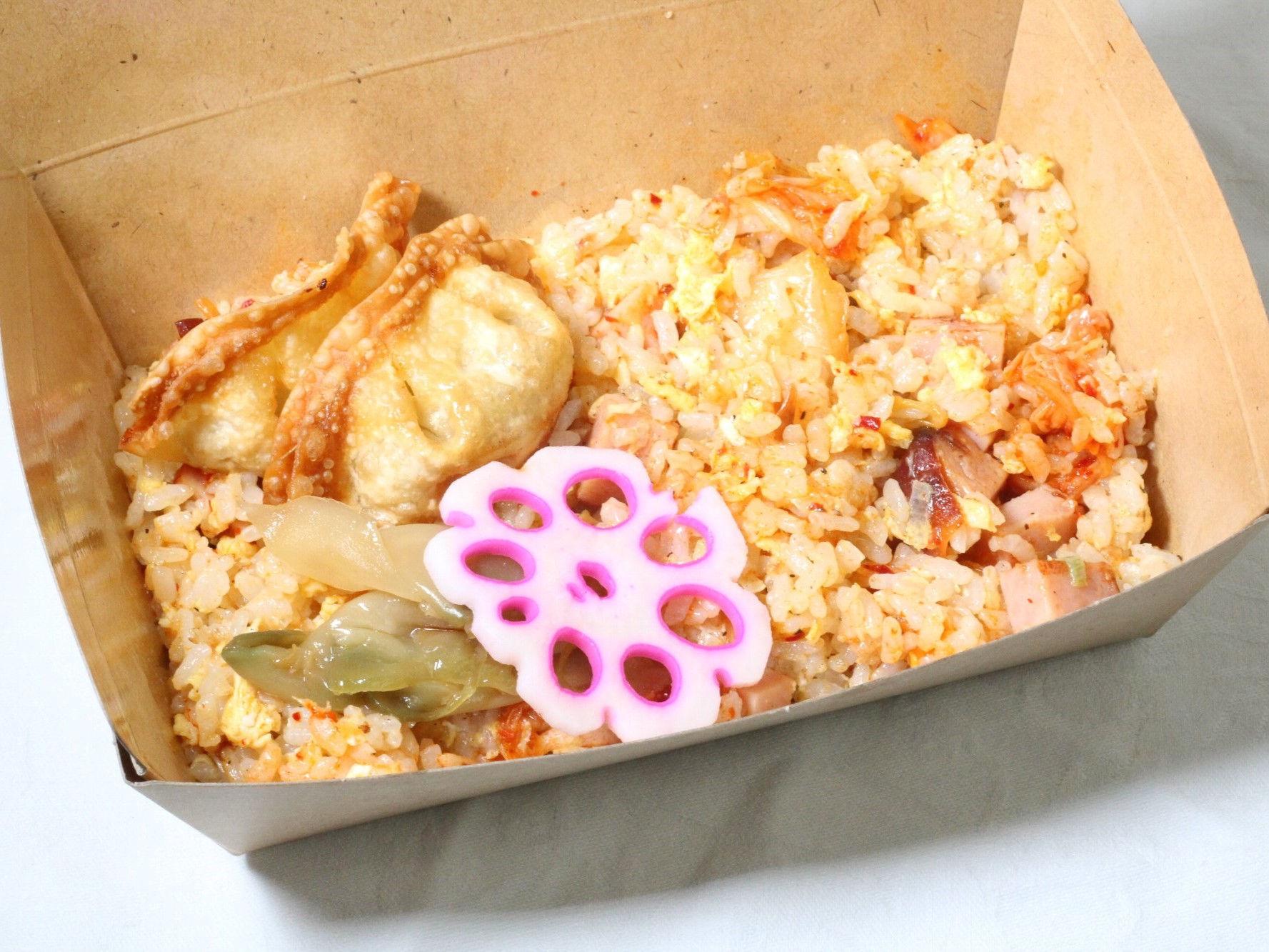 【チャイナ屋台】揚げ餃子＆秘伝ダレ・キムチ炒飯