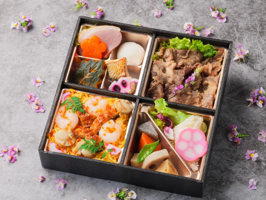 ～彩～鰻と海老と帆立の三彩チラシ飯と黒毛和牛すき焼き御膳