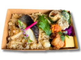 炊き込みご飯と銀鱈の西京焼き弁当