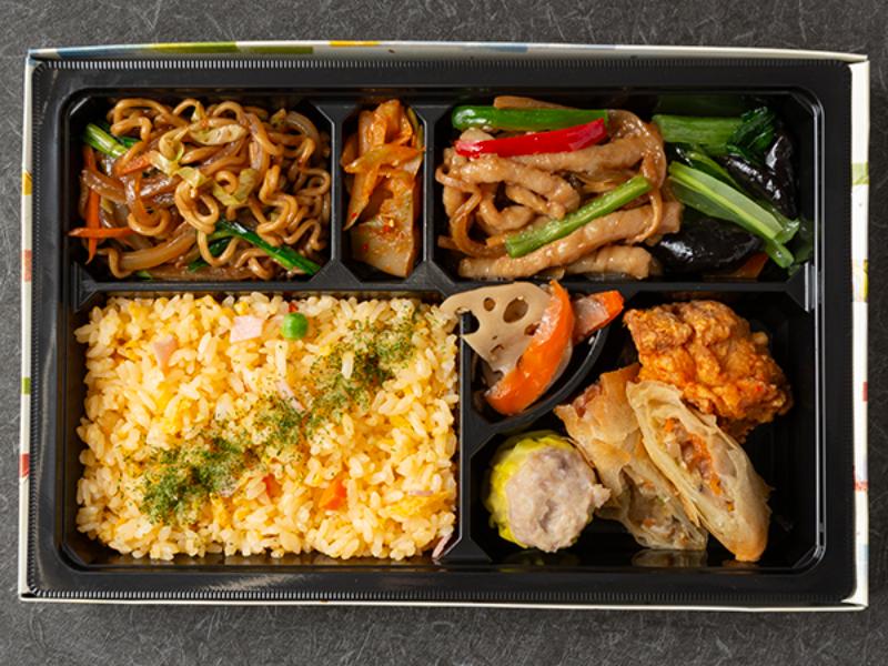 上海焼きそば＆青椒肉絲　中華点心セット