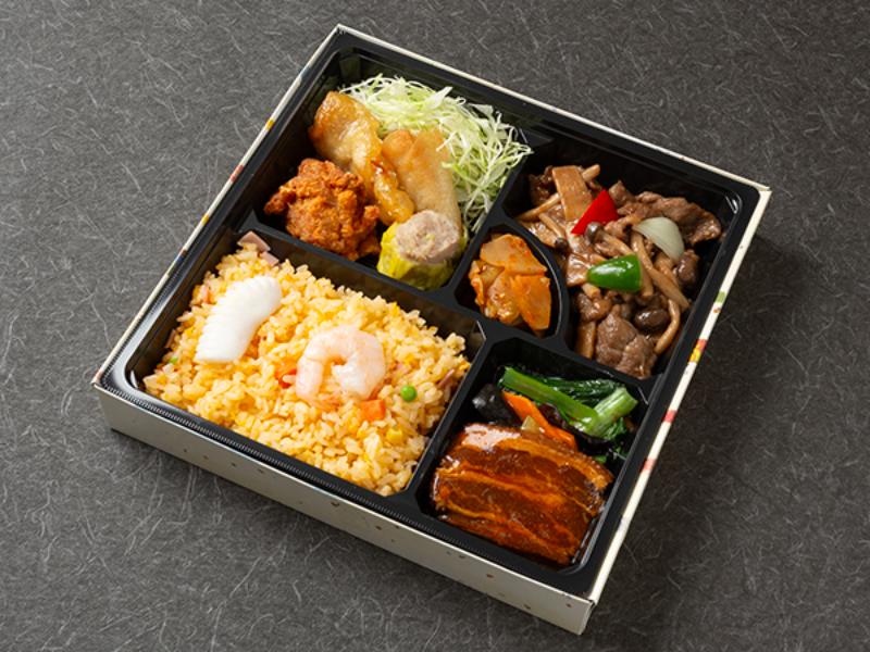 【贅沢】牛肉黒胡椒炒めと豚の角煮　中華点心セット