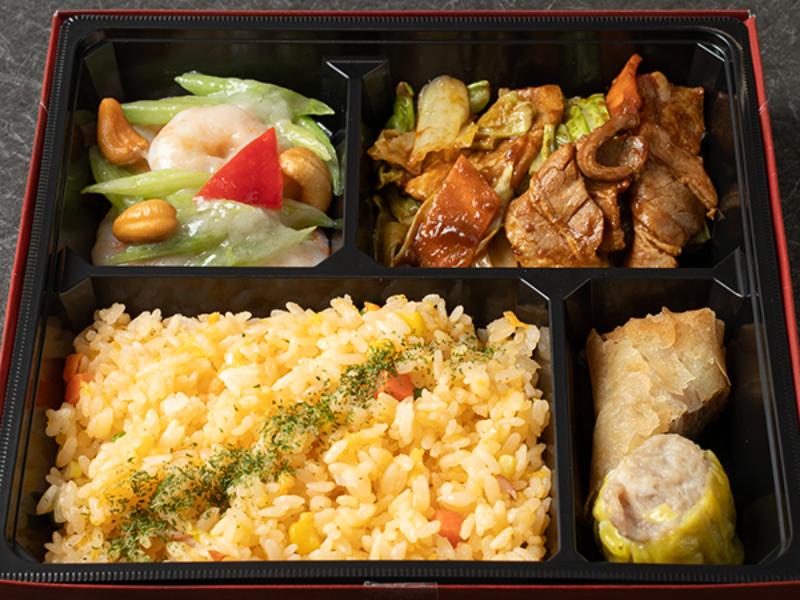 エビ塩炒めと回鍋肉の得得弁当
