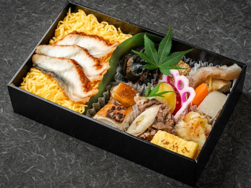 厳選すき焼きと鶏塩麴焼きの極上ゐぶき御膳