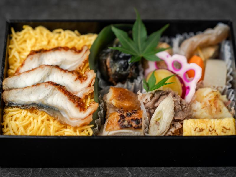 厳選すき焼きと鶏塩麴焼きの極上ゐぶき御膳