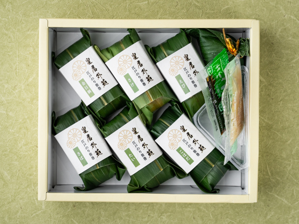 皇居外苑　江戸のリ笹巻き