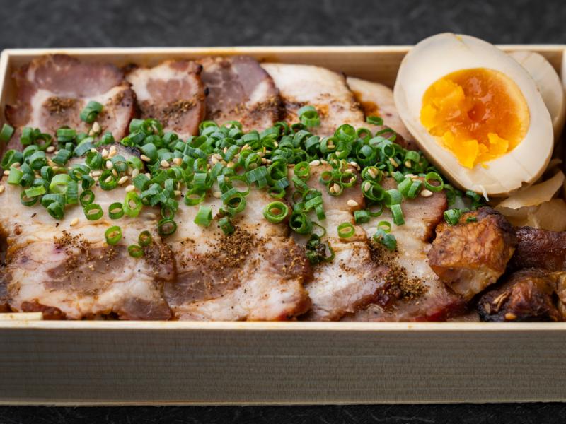 【本格焼豚】蜜汁チャーシュー重【特撰銘柄 林SPF豚】極上２種 70g