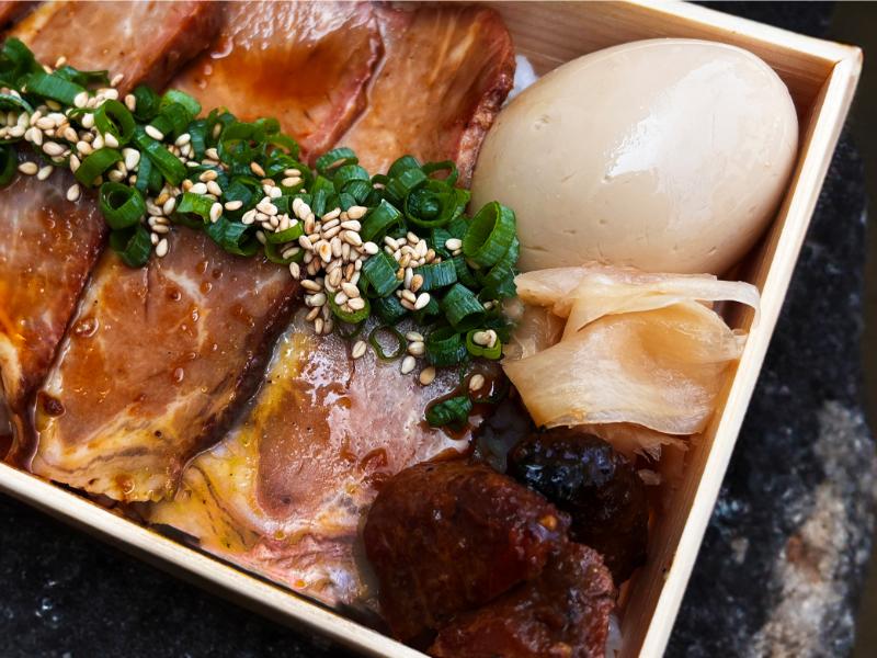 【本格焼豚】蜜汁チャーシュー重【特撰銘柄 林SPF豚】肩ロース 70g