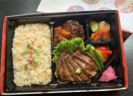 氷見牛ハンバーグ＆和牛ステーキ弁当