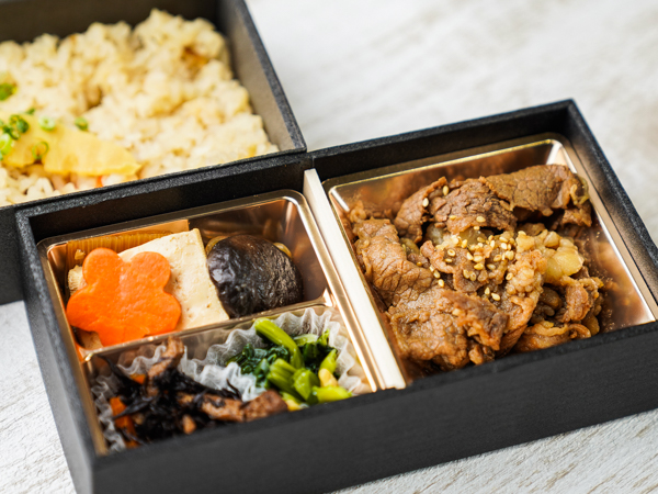 黒毛和牛焼肉弁当（肉増量）（筍の炊き込み）
