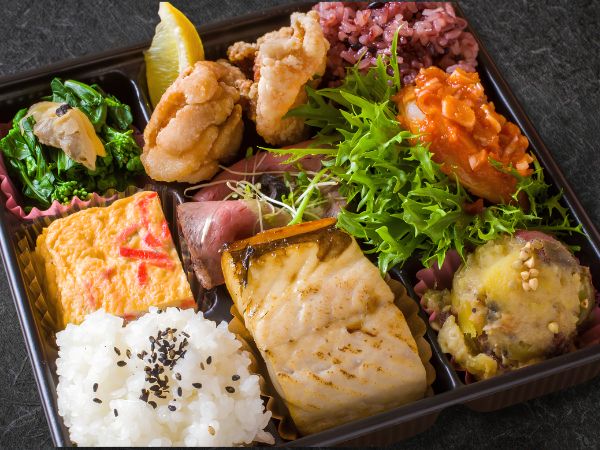 9品目の彩り弁当〜極上〜