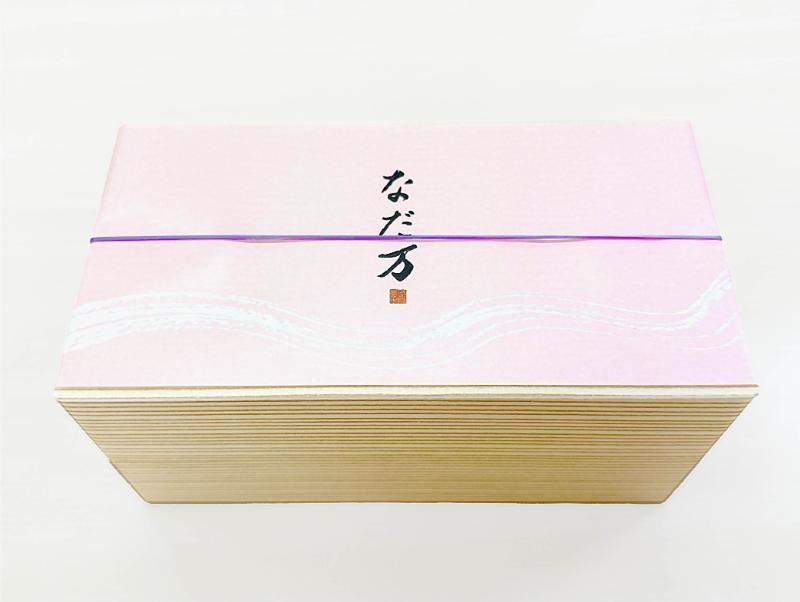 二段重　葵（500mlペット緑茶付き）【6月～2026年5月まで】【3月1日～納品不可】