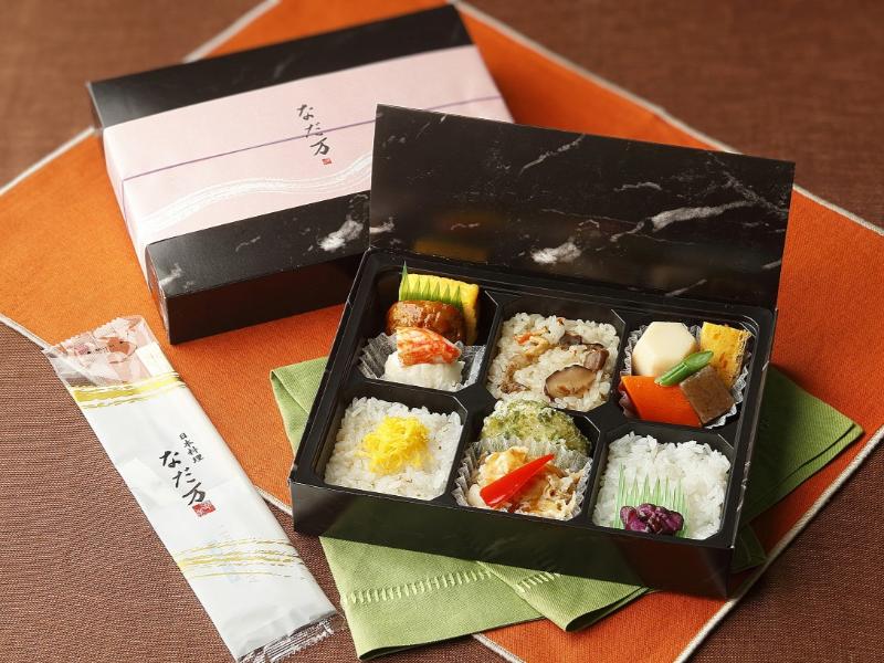 三種御飯と生姜香る豚肉しぐれ煮膳（500mlペット緑茶付き）