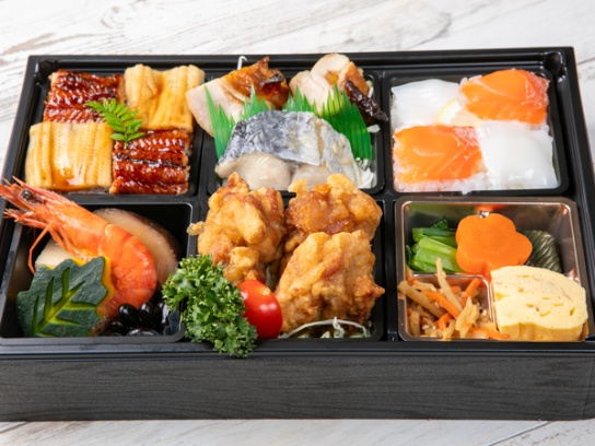 【4種の市松寿司極上御膳】贅沢鶏の唐揚げ