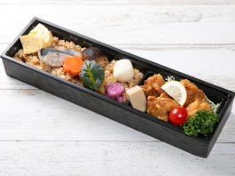 【炊き込みご飯と幽庵焼きの長折御膳】鶏の唐揚げ