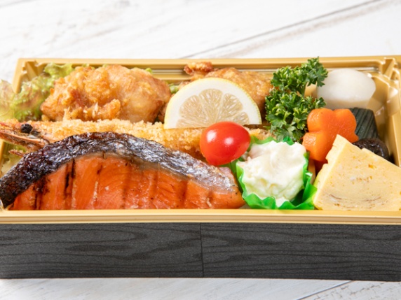 贅沢幕ノ内のお重