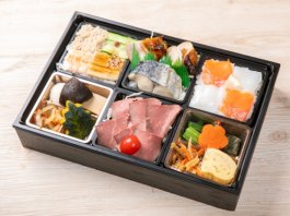 彩りモザイク寿司とローストビーフのおもてなし弁当
