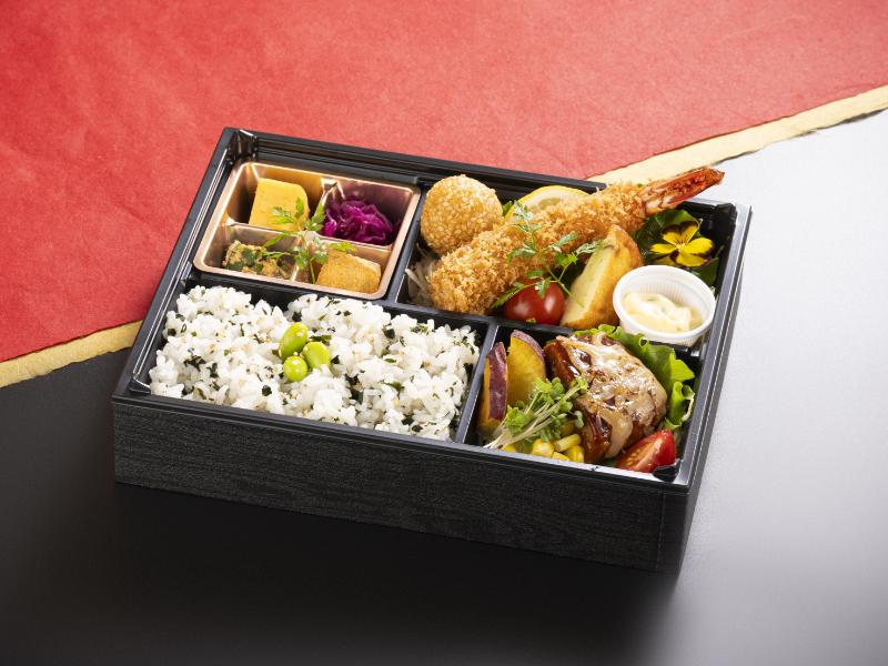 咲～手仕込みエビフライとチーズハンバーグ～