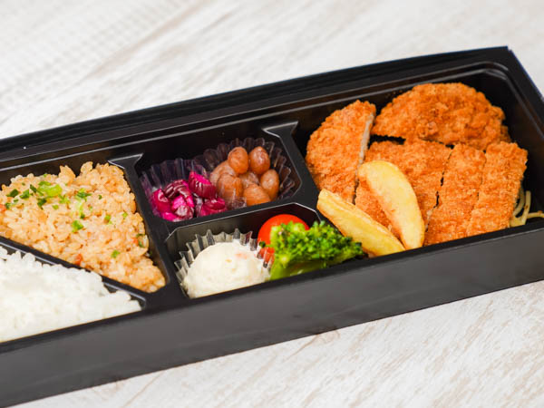 爆爆トンカツ弁当