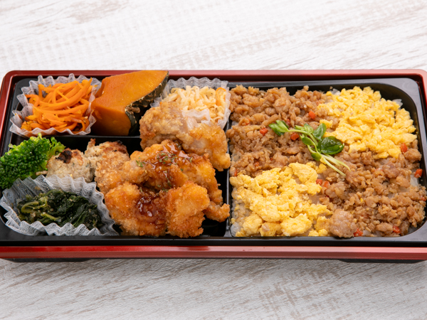 笑福のチキンカツ弁当