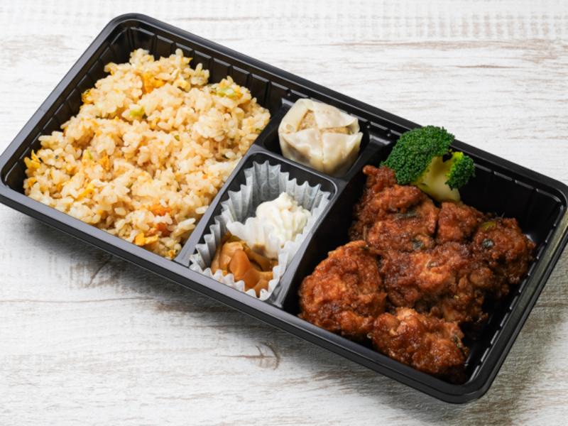 油淋鶏（ユーリンチー）弁当