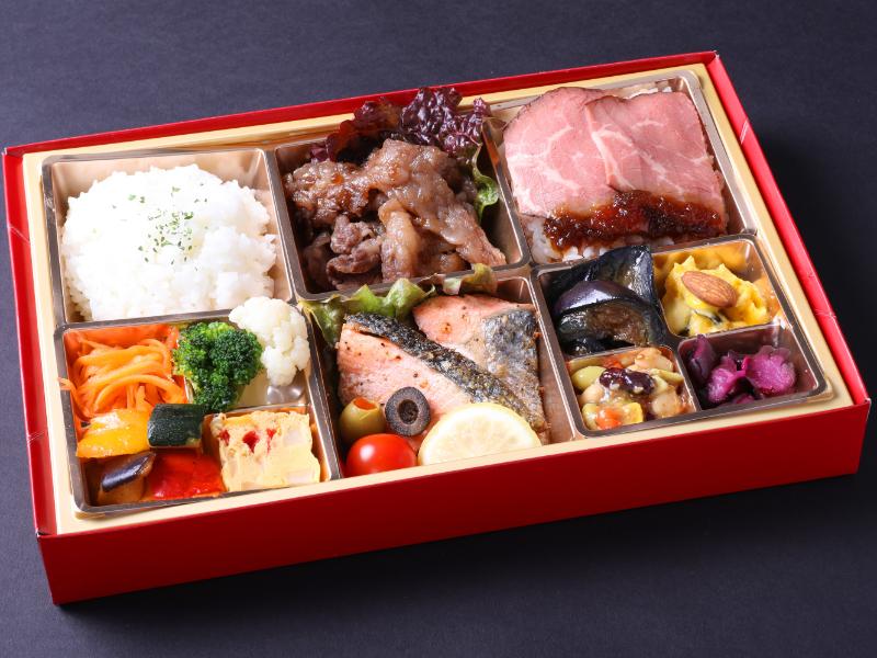 黒毛和牛赤ワイン煮とサーモンのムニエル