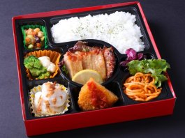 チキンステーキ弁当