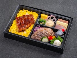 特選牛のグリルステーキと鰻飯弁当（白ご飯）