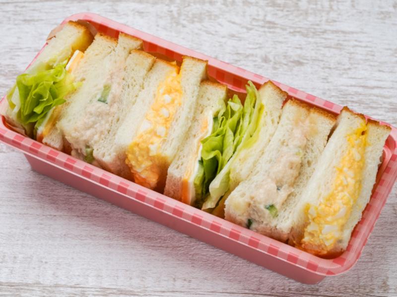 みんな大好き！トリオサンド（チーズ・ツナ・たまご）