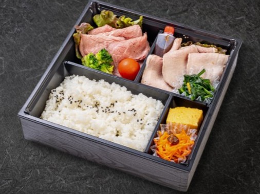 特選牛と豚の肉づくし弁当