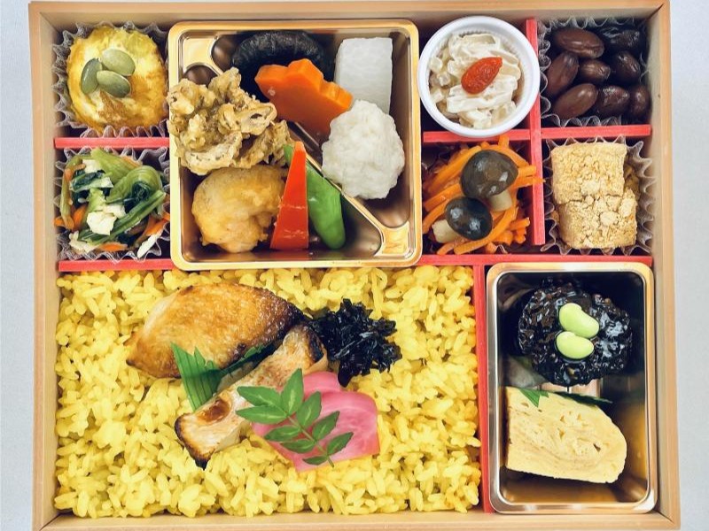 こがね御飯と多菜おかず こがね米屋