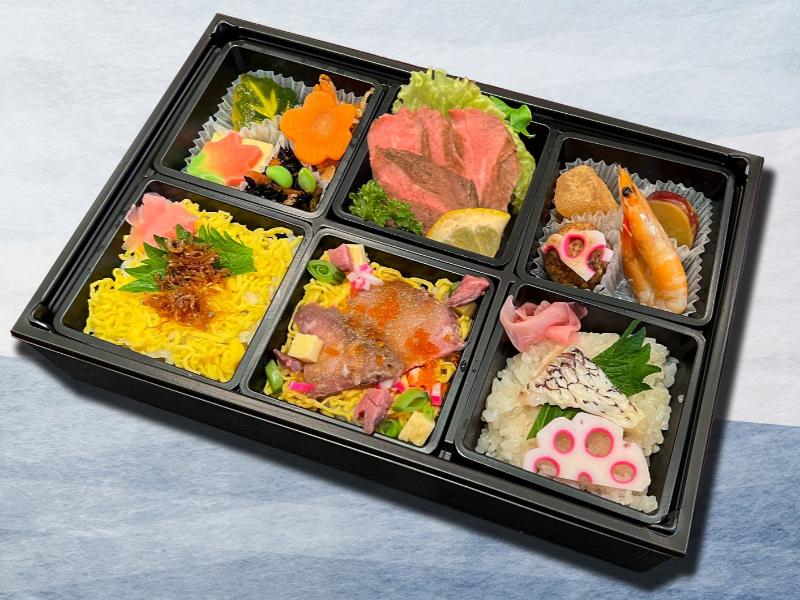 肉ちらしと鯛おこわとちりめん山椒ごはん、ステーキ御膳