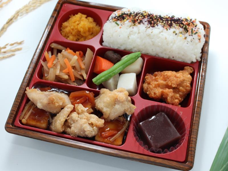 【定番】鶏のから揚げ甘酢餡