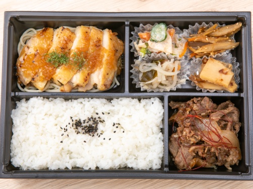 チキンステーキ＆焼肉弁当
