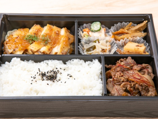 チキンステーキ＆焼肉弁当
