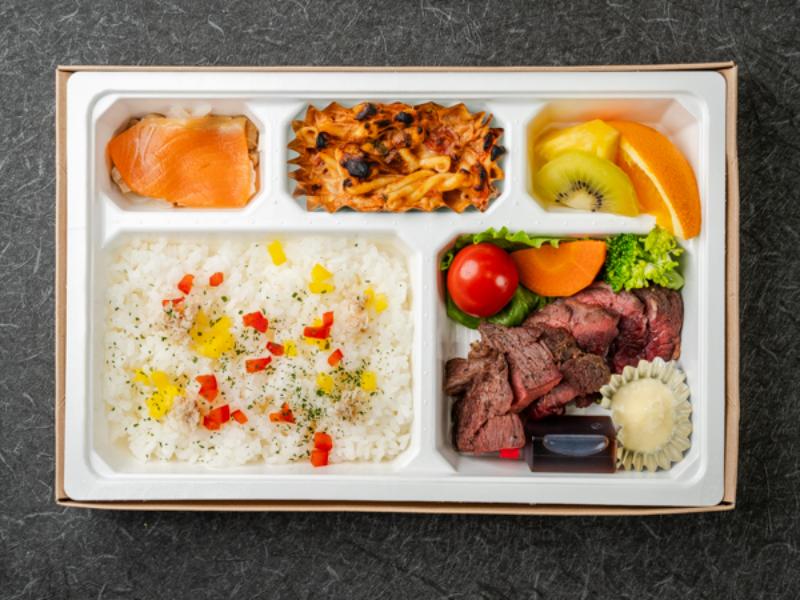 常陸牛モモステーキwithバターライス