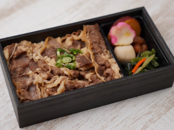 牛すき煮のお重