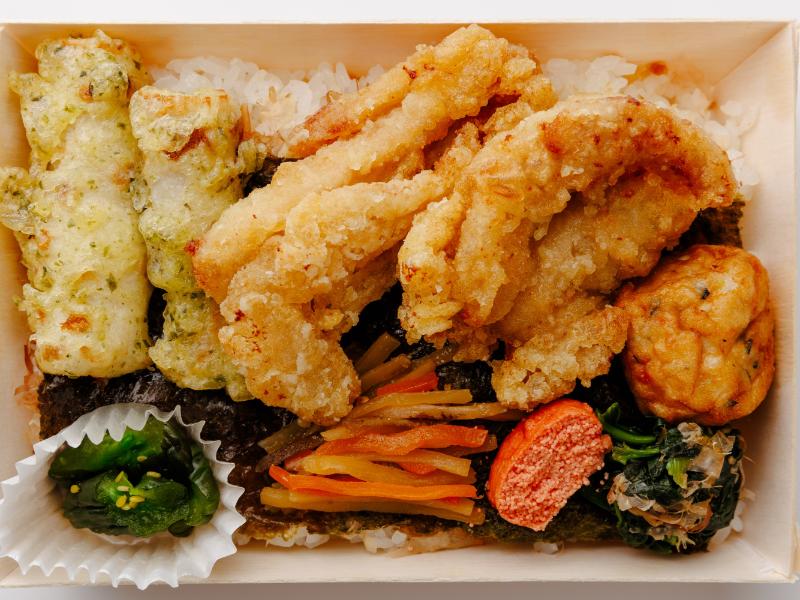 特製醤油のからあげ海苔弁当
