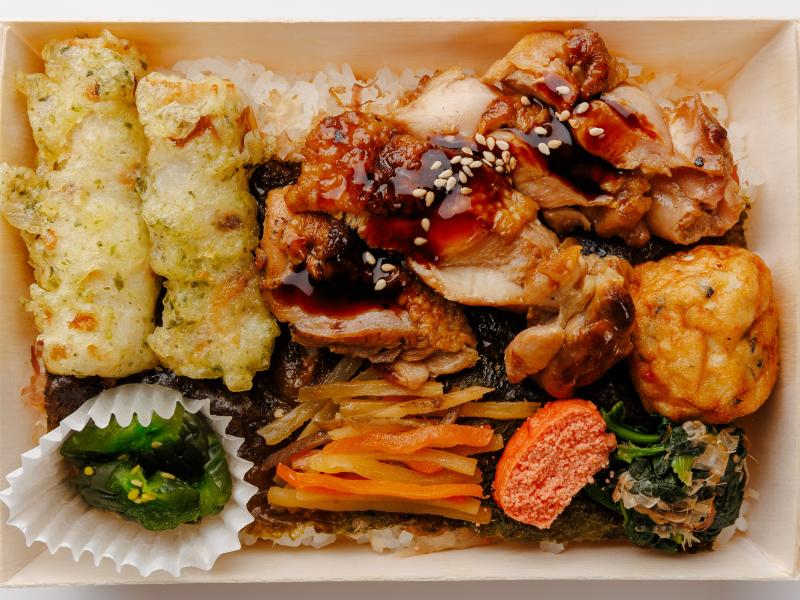 鶏の照り焼き海苔弁当