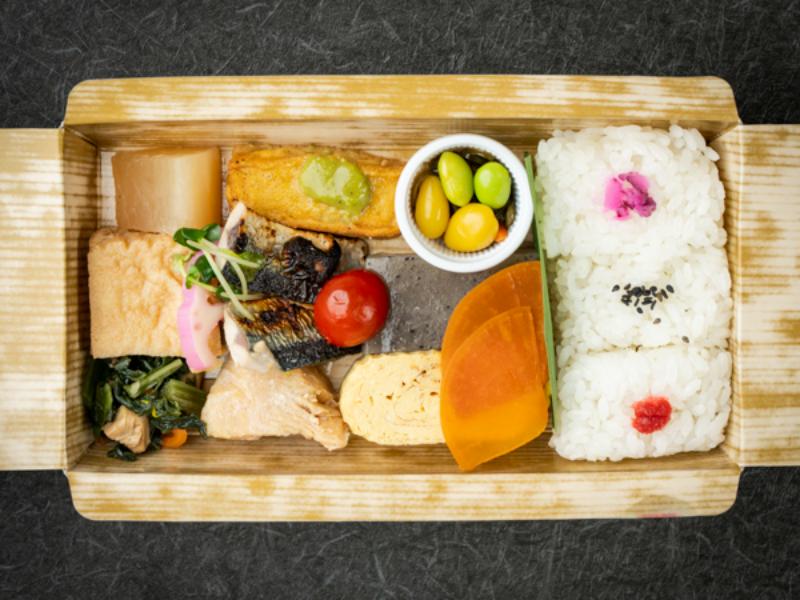 香ばしタレ染み秋刀魚（さんま）の幽庵焼き御膳
