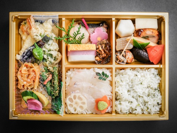 お市（おいち）