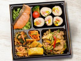 牛肉炒めと焼き鮭弁当～キンパ～
