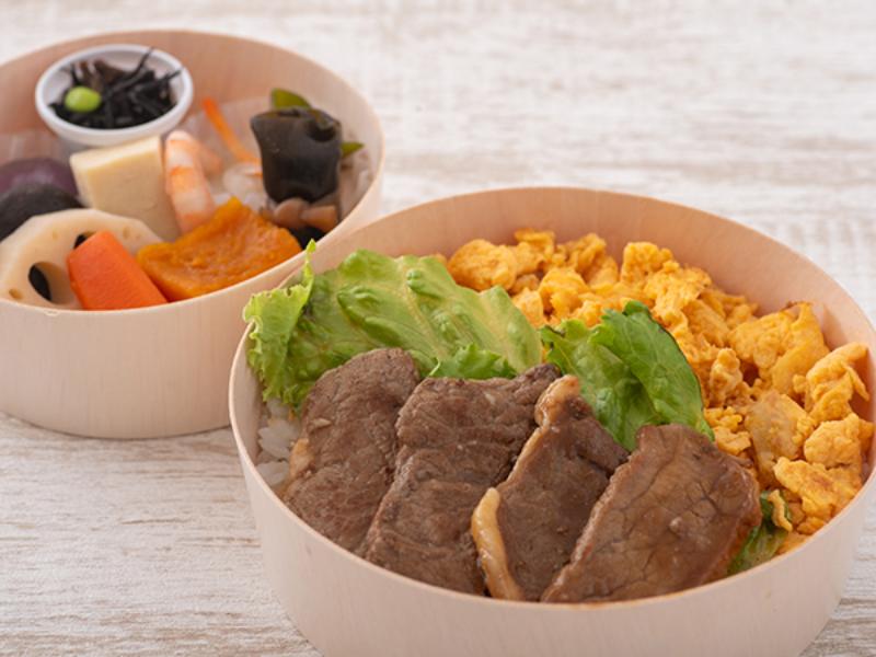 牛ステーキわっぱ二段 （和惣菜付）