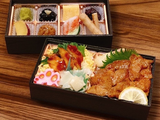 豚の味噌漬けと穴子ちらし