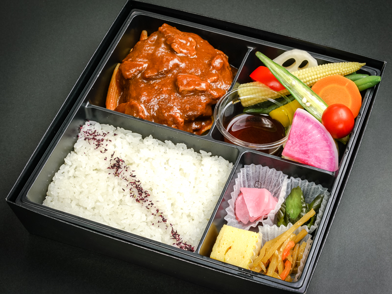 自家製デミグラスソースの和牛ハンバーグ弁当