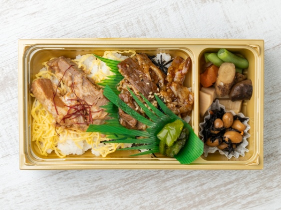 柔らか角煮＆特選カルビハーフ重