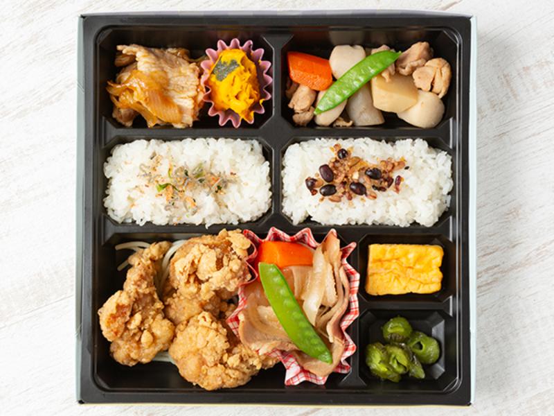 ［12］唐揚げ肉じゃが満足弁当
